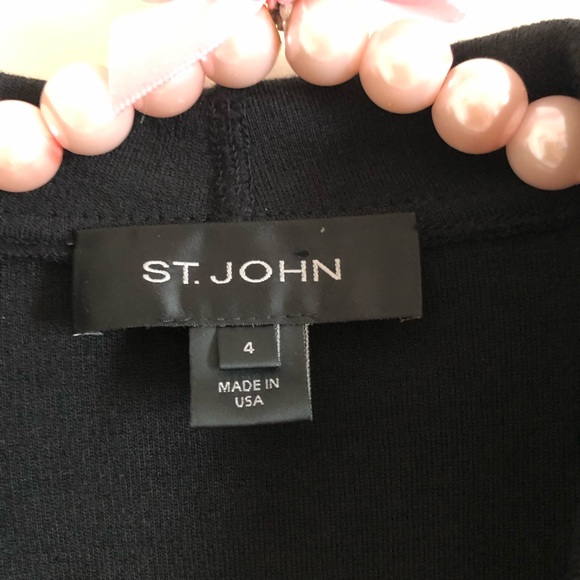 St. John blazer - Picture 2 of 8